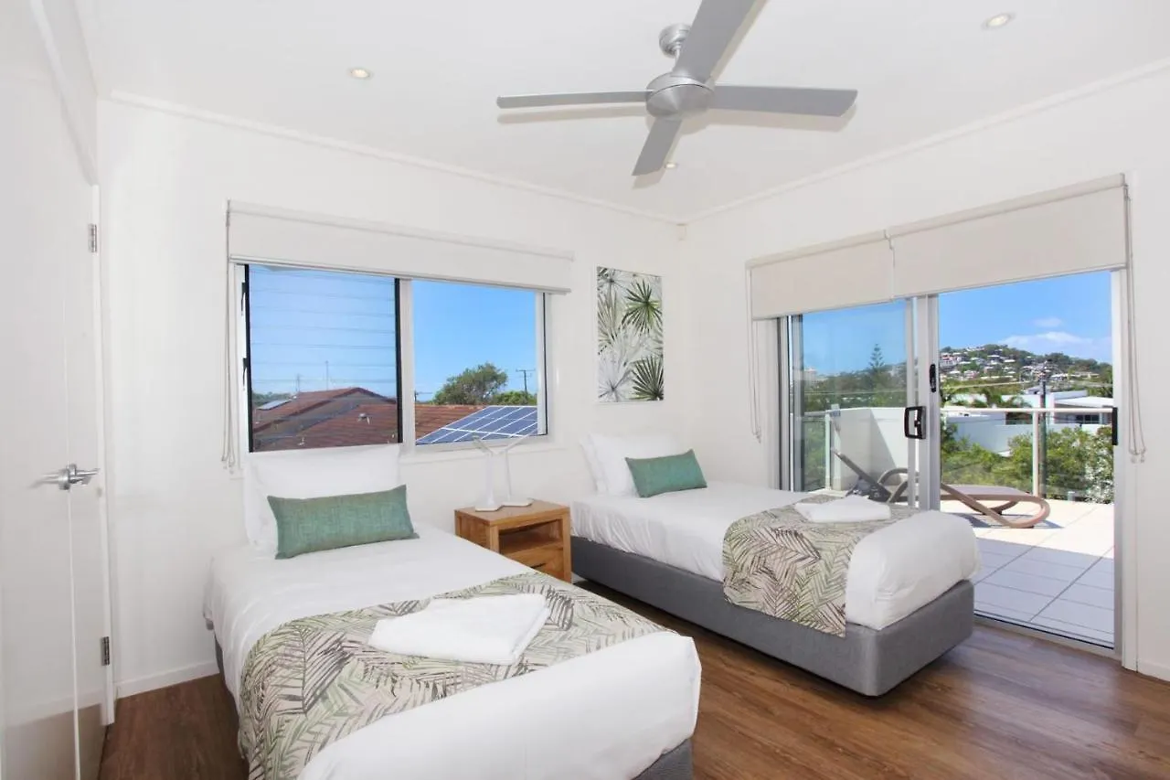 קולום ביץ' Stylish Beachside Holiday Penthouse
