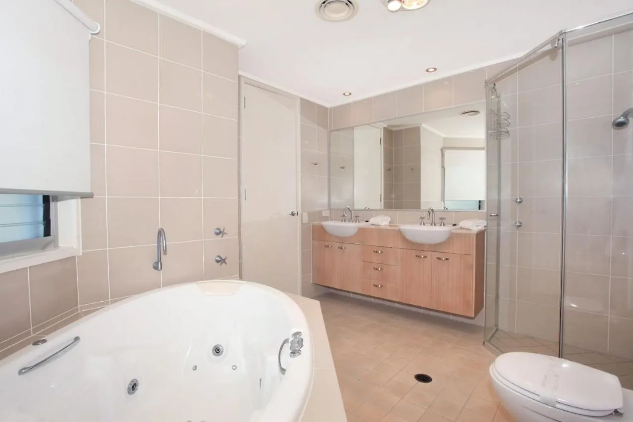 קולום ביץ' Stylish Beachside Holiday Penthouse אוסטרליה